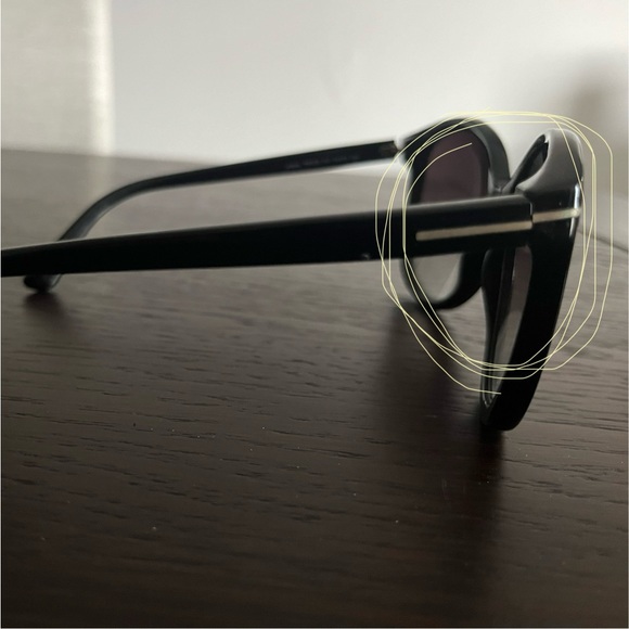 Tom Ford - Classic sunglasses - Picture 8 of 8